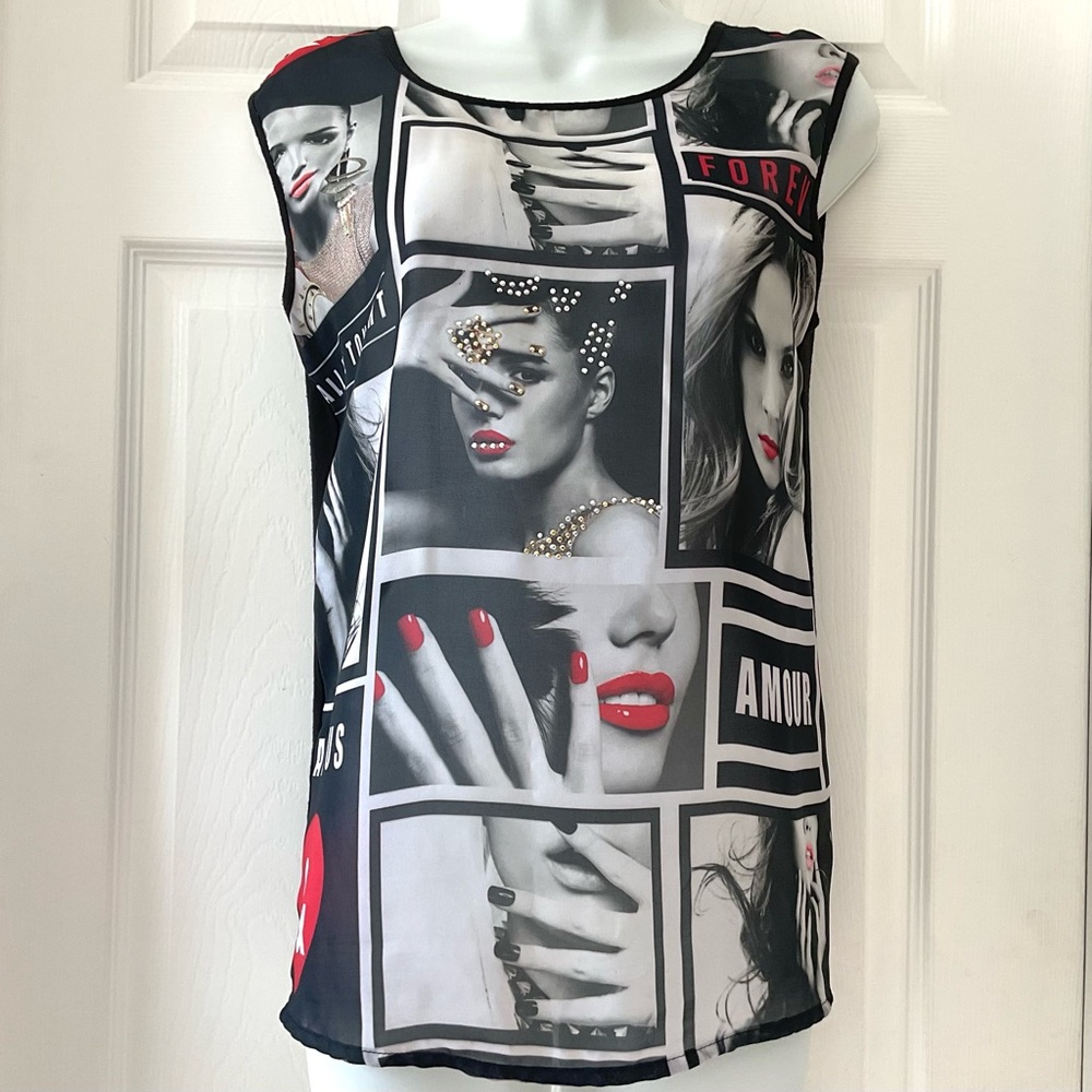 Graphic Print Sleeveless Top
